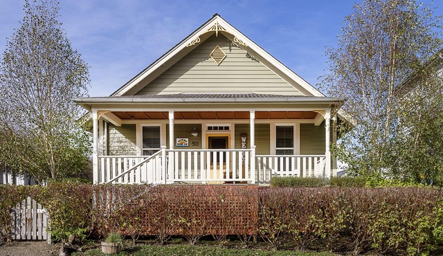 Seabrook's Sunny Side Up: Dog Friendly!