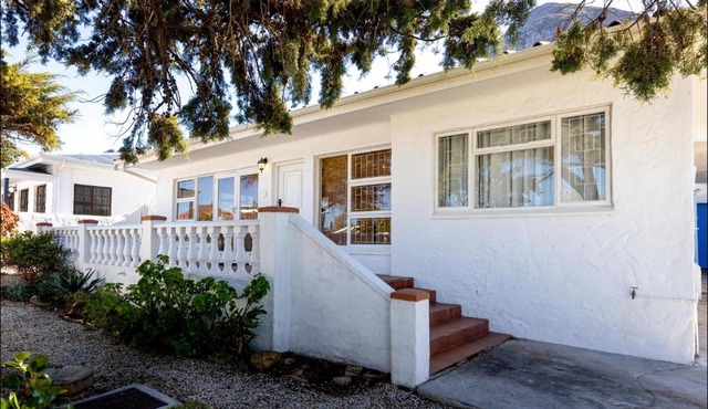 SeaCrest Cottage