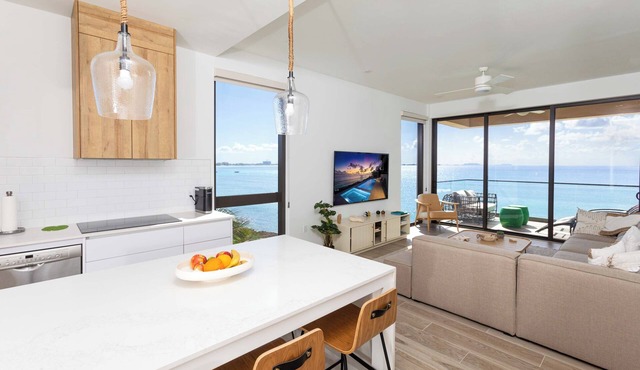SeaDreams 5: Ocean Condos w/Pool. Jacuzzi & Rooftop Patio; Stay a Week, Save 20%