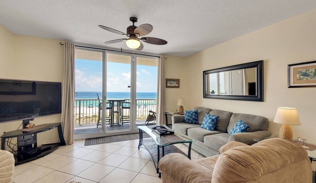 SeaDuced - Summerwind 303E-Beach Chair Service Included