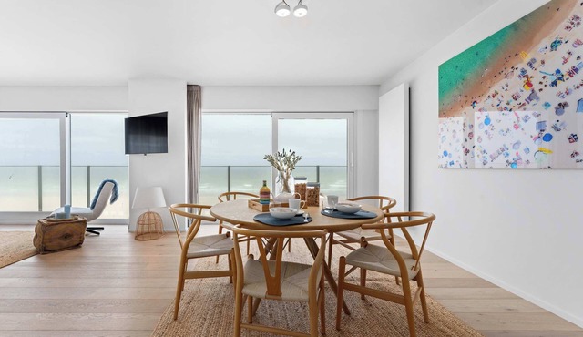 Seaflow-holiday apartment with frontal sea view