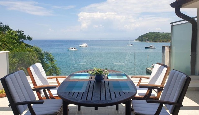 Seafront Apartment Strunjan