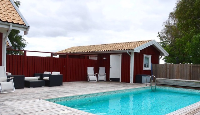 Seafront pool villa in Vejbystrand