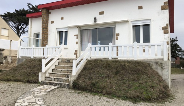 SEAFRONT VILLA