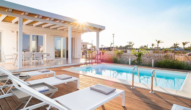 Seafront villa with pool near Syracuse, Sicily - Palma - 8 pax