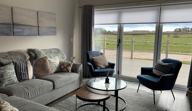 Seahorse Lodge at The Bay Filey, sleeps up to 6, and 2 dogs stay for free!