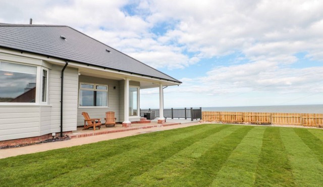 Seapoint, Primrose Valley. Sea