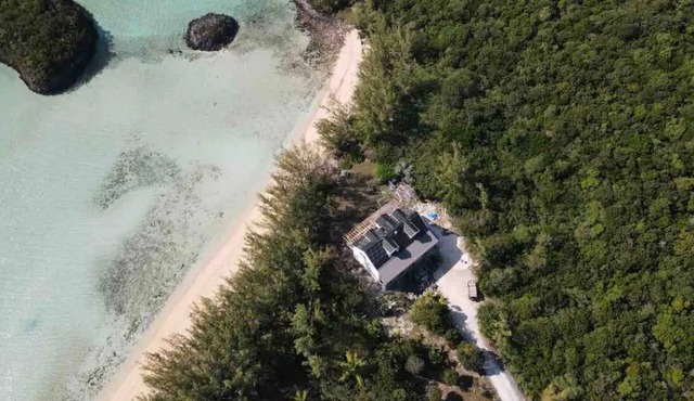 Searenity Eleuthera