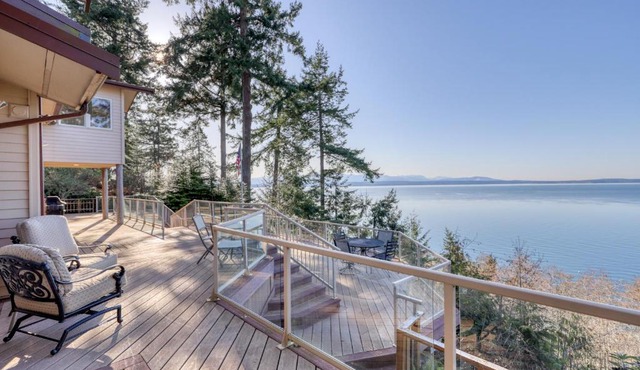Seascape Lodge