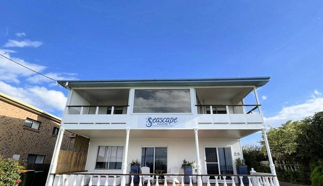 'Seascape Upstairs, TOP NOTCH