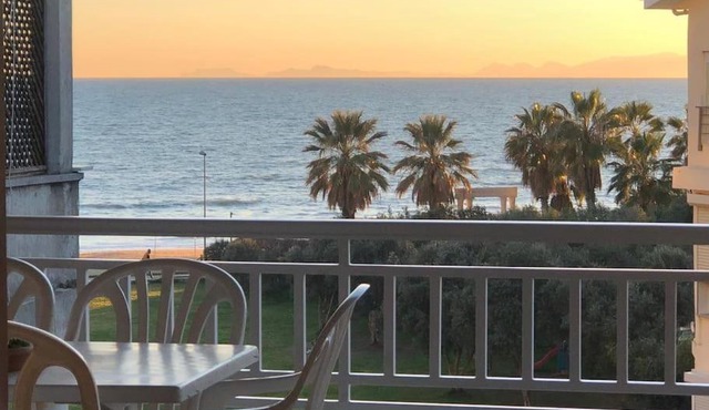 SEASİDE Beachfront Serviced Apartment