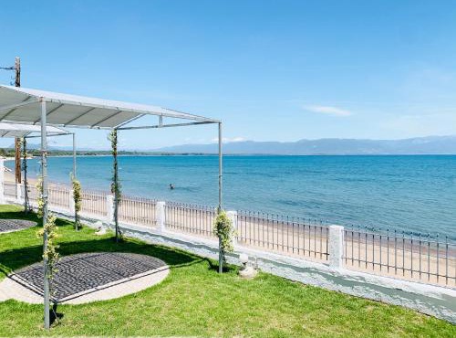 Seaside Bungalows Petalidi