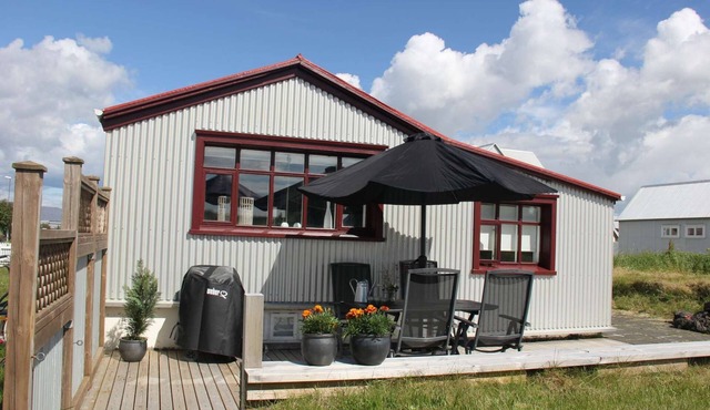 Seaside cottages is a detached, 19th century stone-built cottage which stands by the Atlantic ocean