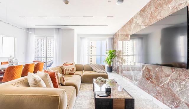 Seaside Elegance - NEW Luxury 3-Bedroom Apt in JBR