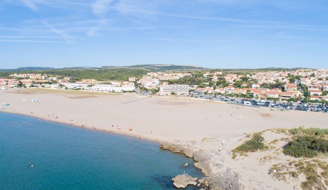 Seaside Escape: Spacious Balcony Units Next to Narbonne Beach | Pet-Friendly