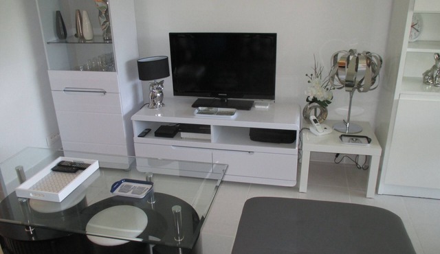 Seaside studio in Antibes