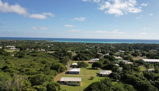 SeaView Hideaway in Whim