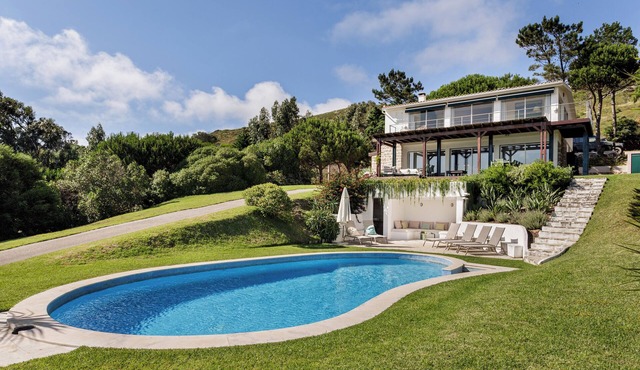 SeaView Oasis: 4BR, Pool, Tennis by Host For Us