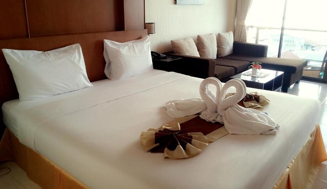 Seaview Sriracha Hotel