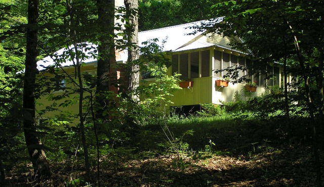 Secluded But Accessible Cottage on Twin Ponds