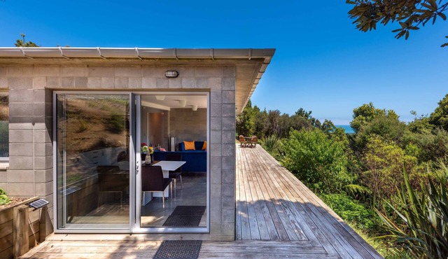 Secluded Haven with Stunning Hokianga Harbour Views