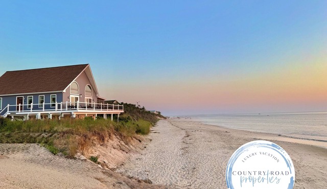Secluded Oceanfront home on Private Beach, Close to all