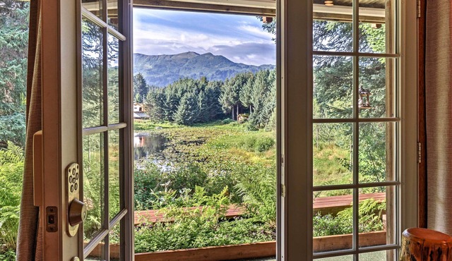 Secluded Seldovia Studio w/Lake & Mtn Views!