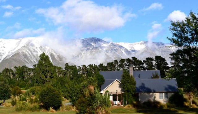 Secluded Vacation Accommodation near Mount Hutt in New Zealand
