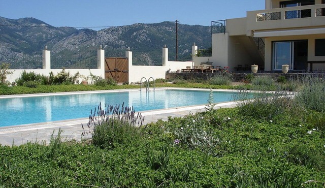 Secluded Villa with Private Pool on the Unspoilt Island of Evia
