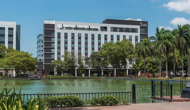 Seda Capitol Central Bacolod City