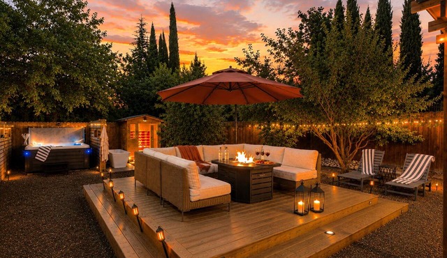 Sedona Spa Escape Hot Tub + Cold Plunge + Sauna 3 King Suites