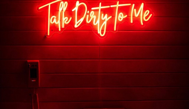 Seductive Escape-Red Room Inspired-Adults Only-Luxury Cabin Broken Bow
