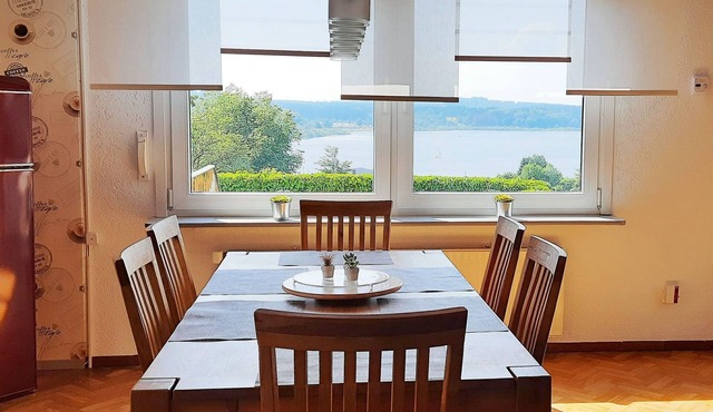 Seeblick by Interhome