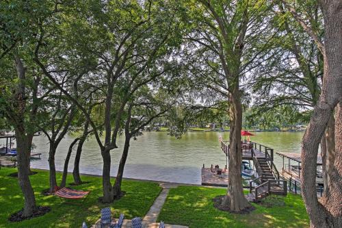 Seguin Lake House w/Dock and Cowboy Pool