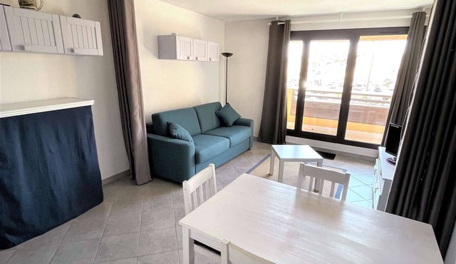 Seignosse Ocean, studio apartment, right next to the beach, ideal for couples