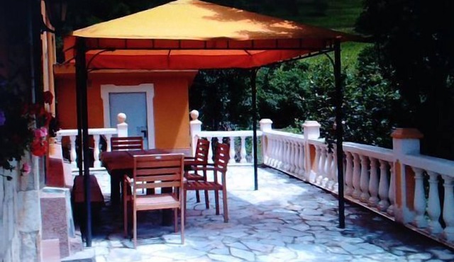 Self catering cottage La Viesca for 6 people