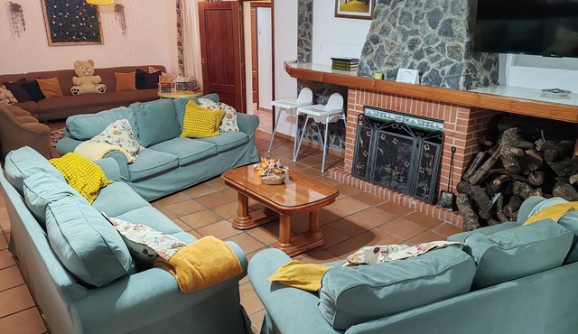 Self catering El Olmo for 20 people