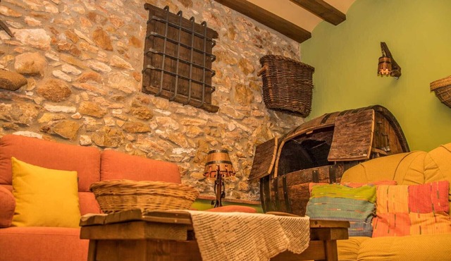 Self catering L´Amborget y La Mallada for 4 people