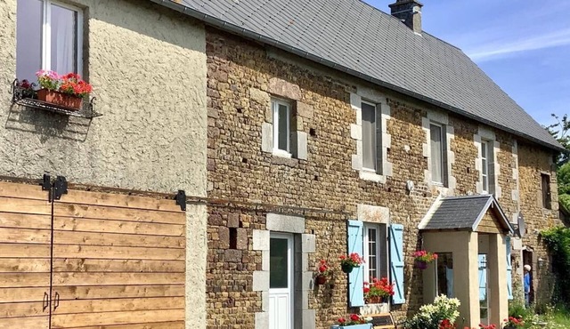 Self Contained Gite with lovely country views