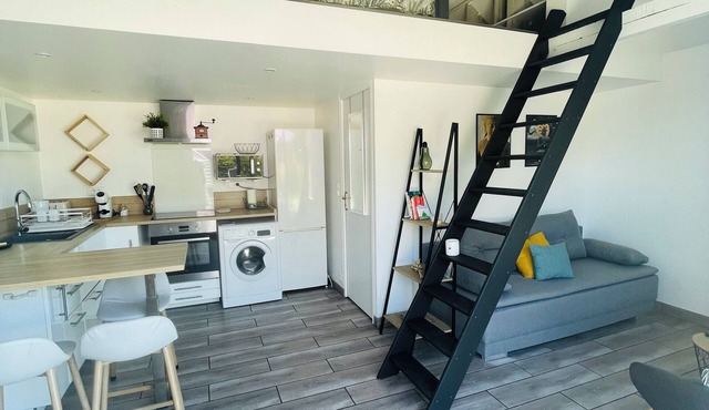 Self-contained studio with garden Near Disney/Paris/Provins/Parc des félins