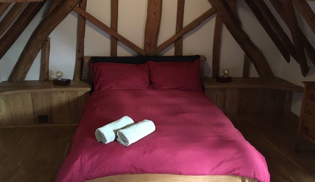 Self-contained cottage (restored from an old stable) - in rural village