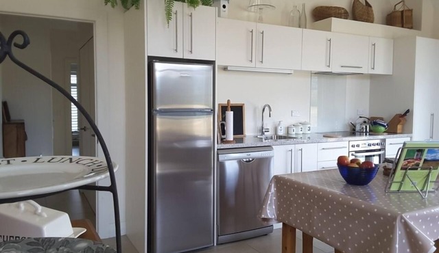 Self contained Modern Unit- Bendigo Reach