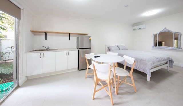 Self contained studio - Beach Shack