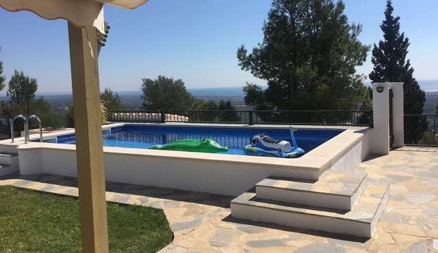 Semaphore House, sea and mountain view