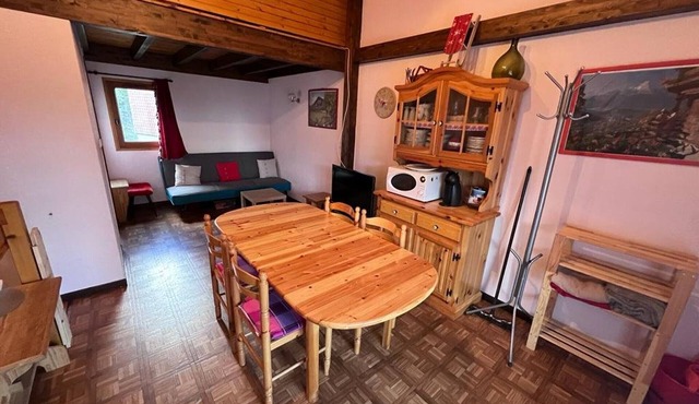 Semi-Detached Chalet in the Heart of the Slopes