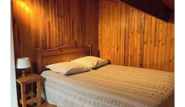 Semi-Detached Vacation Cottage at Lake Saint Ferréol