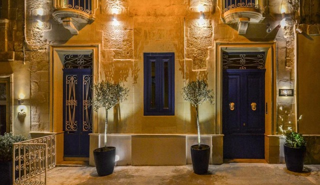 Senglea Suites