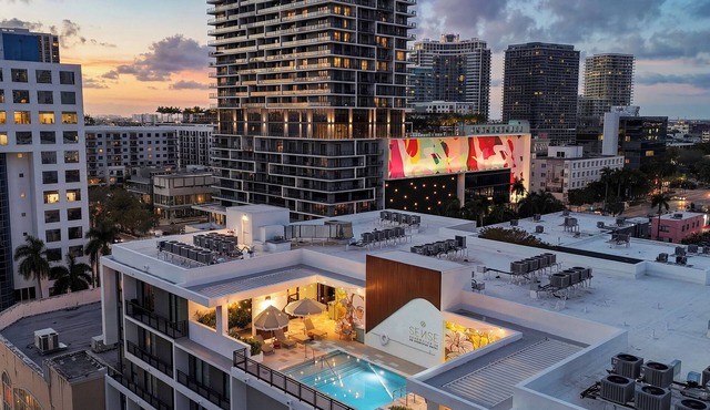 Sense28 Edgewater, an AvantStay Hotel