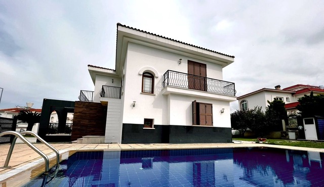 Separate Villa with Pool and Garden in Bellapais