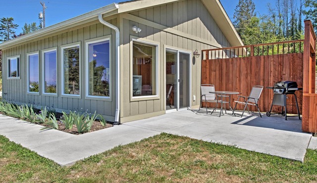 Sequim Cottage w/Panoramic Olympic Mtn. Views!